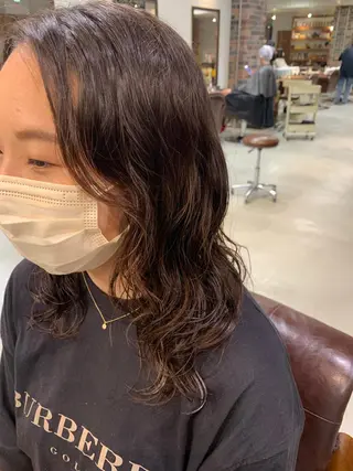 セミロング パーマ ショート🌼パーマ 本間正子のヘアスタイル