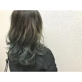 ミディアム カラー 荒木 拓也のヘアスタイル