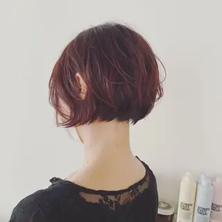 ショート カラー attache所属・毛利 萌生のヘアスタイル