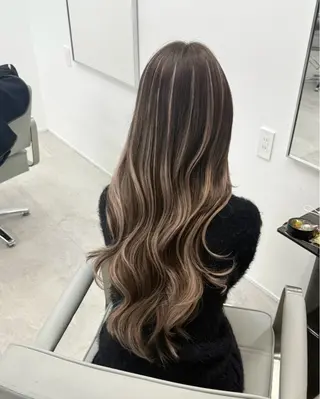 ロング yuna/透明感 カラー/エクステのヘアスタイル