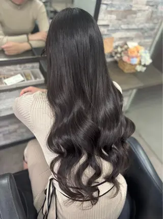 ロング しおり ★のヘアスタイル