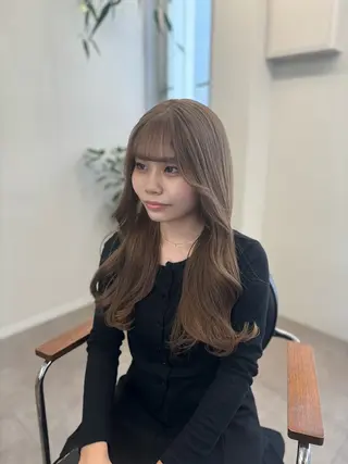 カラー amu/ブリーチなし ダブルカラーのヘアスタイル