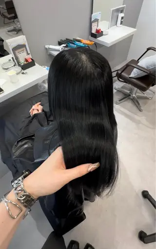 ロング 韓国風✨髪質改善✨ 縮毛矯正✨松浦知奈美のヘアスタイル