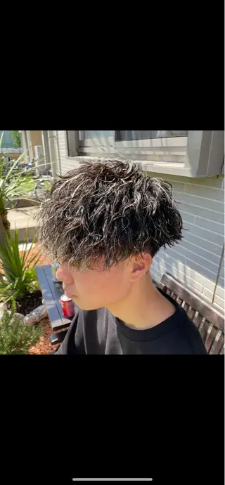 カラー パーマ メンズ 片平 琳大郎のヘアスタイル