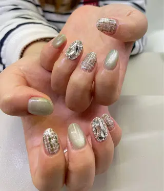 ネイル AngelChris ビューティーサロンのネイルデザイン