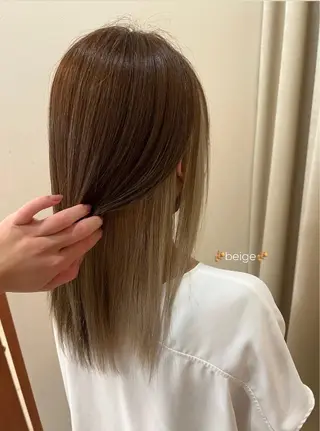 ミディアム カラー 友田 未来のヘアスタイル