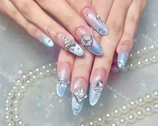 ネイル Tina 🧜‍♀️のネイルデザイン