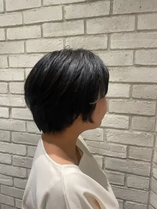 ショート シモカワ マシロのヘアスタイル