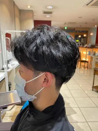 パーマ メンズ 福田 秀好のヘアスタイル