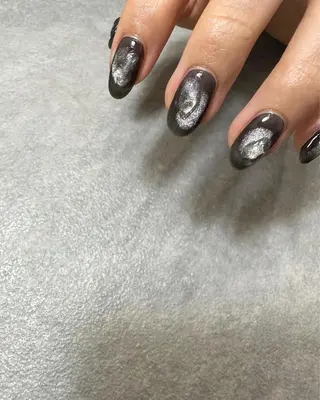 ネイル kiii.__ ✴︎*のネイルデザイン