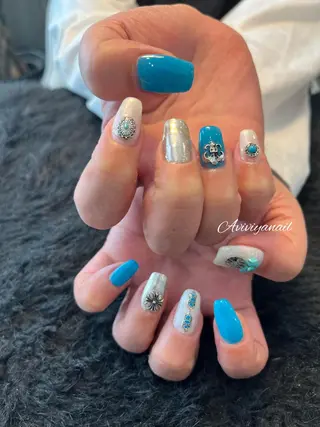 ネイル AviviyaNail所属・kubo ayaのネイルデザイン