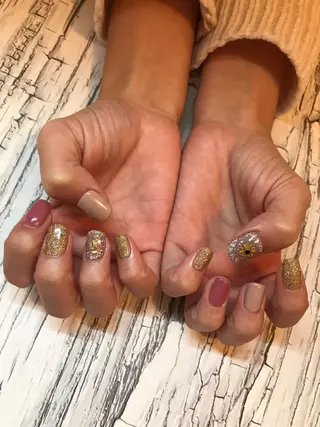 ネイル atelier chic+所属・atelier chic+のネイルデザイン