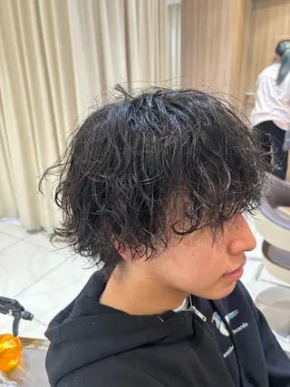 ショート パーマ メンズ ハイトーン/レイヤー 藤田健太郎のヘアスタイル