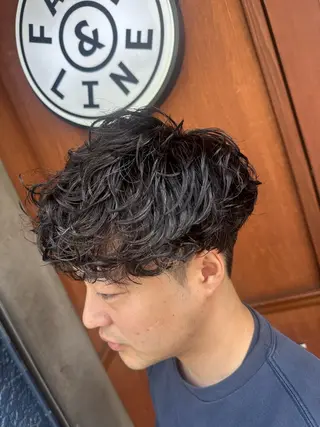 パーマ メンズ FADE&LINE三軒茶屋所属・稲垣隆史 スパイキー/フェードのヘアスタイル
