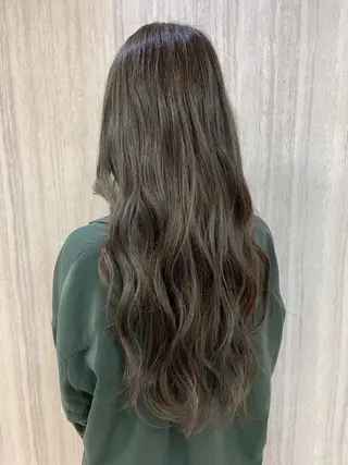 ロング 栄永 涼のヘアスタイル