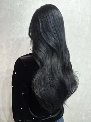 ロング カラー AIRI layer cut hairのヘアスタイル