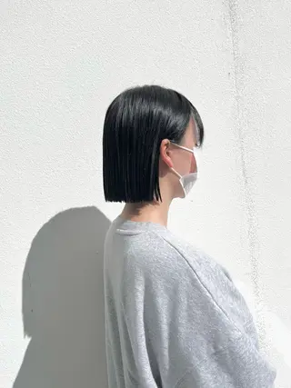 ショート カラー 松岡 アユミ  berryのマツエク・マツパデザイン