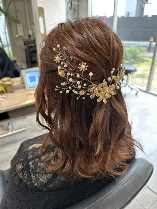 セミロング ヘアアレンジ 女性に人気♪ はやしほのかのヘアスタイル