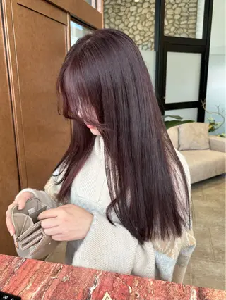 カラー MATTY azusaのヘアスタイル