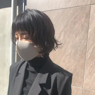 ショート パーマ 古屋 花織のヘアスタイル