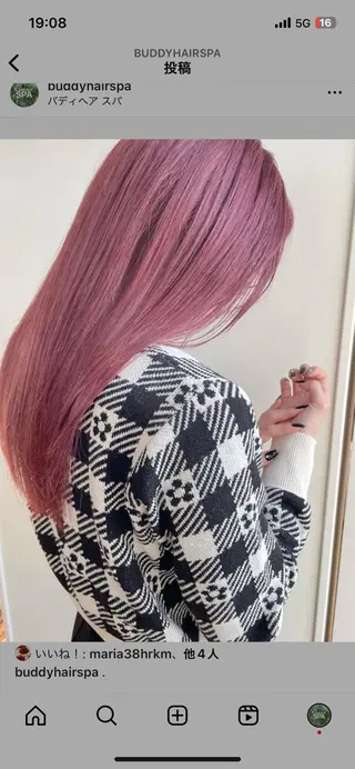 ロング トヨシマ シュウトのヘアスタイル