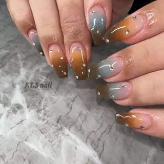 ネイル F.T.S nailのネイルデザイン