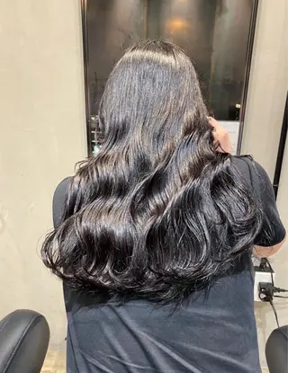 ロング 7Velvet所属・あゆみ︎︎✮／ 暖色カラーのヘアスタイル