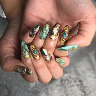 ネイル crestnail所属・小林 束紗のネイルデザイン