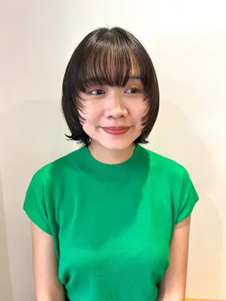 ショート レイヤー:透けカラー :髪質改善🌼✨のヘアスタイル
