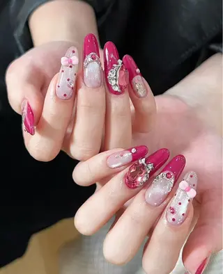 ネイル 相沢 さやかのネイルデザイン