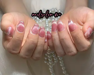 ネイル nailsalon vi+新人LiLiのネイルデザイン