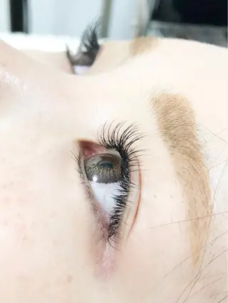 マツエク・マツパ 美容室BOY所属・Oshima Shizukaの眉毛・アイブロウイメージ