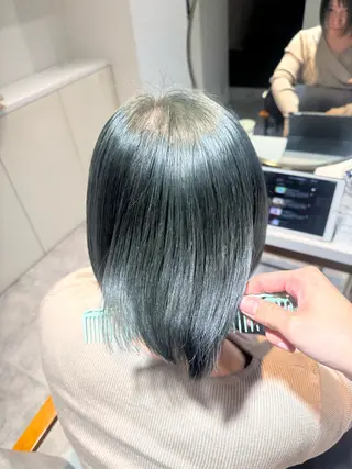 ショート 小泉 真緒のヘアスタイル