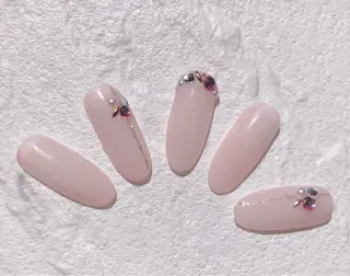 ネイル 鈴木 優菜のネイルデザイン