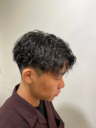 パーマ メンズ こじま しょういちのヘアスタイル
