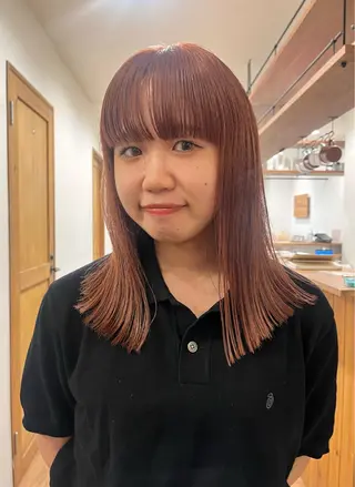 ミディアム china/ボブ/ ブリーチカラーのヘアスタイル