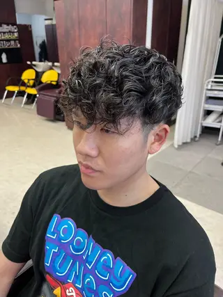 ショート パーマ メンズ Crescere所属・小島 凜のヘアスタイル