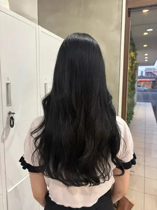 ロング カラー GRANDEUR やまだかなのヘアスタイル