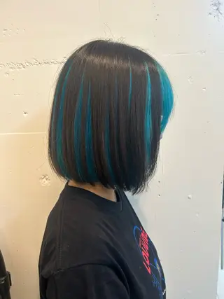 カラー ベージュ/ダブルカラ ー/新潟駅/青柳萌果のヘアスタイル