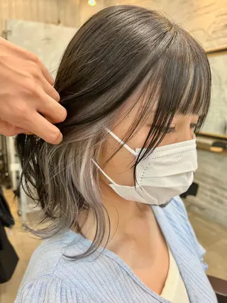 ミディアム カラー 宮永 智香のヘアスタイル