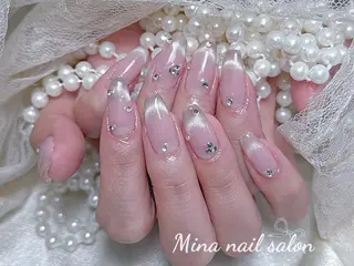 ネイル Mina🤍 愛莉🪽のネイルデザイン