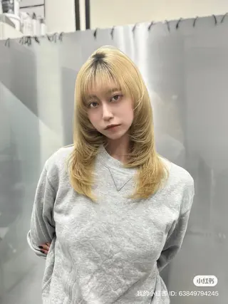 セミロング LOMKH所属・レイヤー/エクステ /縮毛矯正/タツヤのヘアスタイル