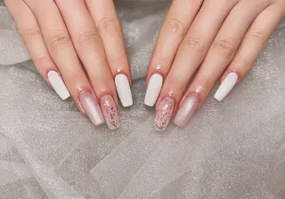 ネイル Elin Maggieのネイルデザイン