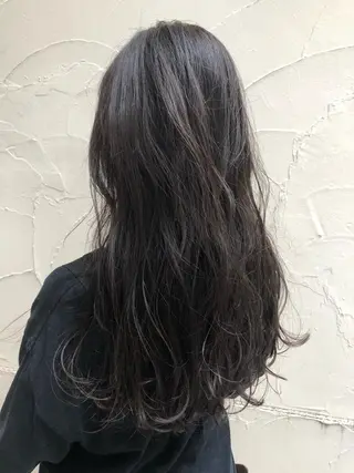 ロング カラー 大岩 茉愉のヘアスタイル