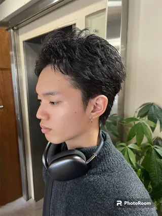 ショート メンズ メンズ職人/センター パート/富沢真斗のヘアスタイル