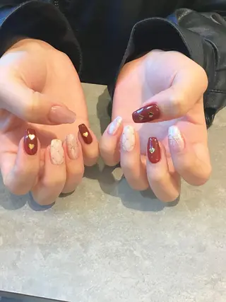 ネイル Nest 岩崎のネイルデザイン