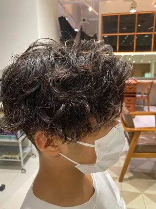 ショート カラー パーマ ヘアアレンジ メンズ メンズパーマの巨匠 鈴木純のヘアスタイル