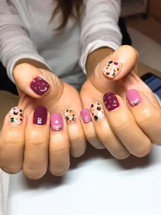 ネイル 木槿所属・吉冨 光恵のネイルデザイン