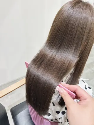 カラー chere  狭山店 柏原航世のヘアスタイル