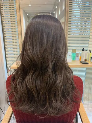 ロング レイヤーカット・ 縮毛矯正 星野のヘアスタイル